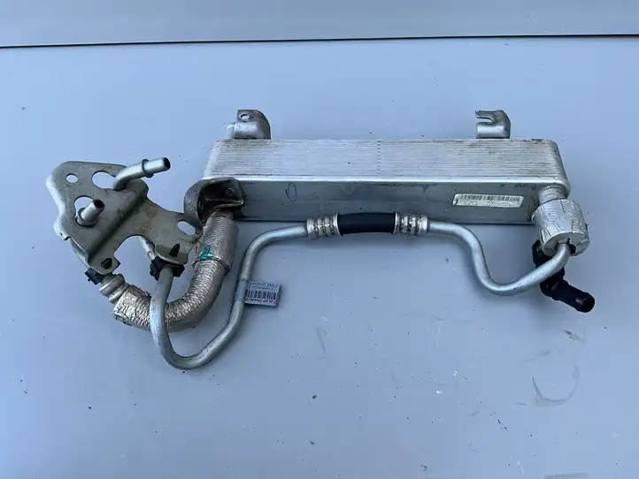 Ford F150 (2018 - 2020) JL3P7868AC Масляный радиатор коробки передач — фото 1