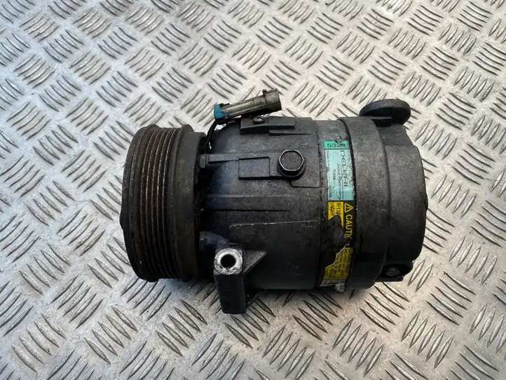 Opel Vectra B (1999 - 2002) 1135324 Компрессор (насос) кондиционера воздуха — фото 1