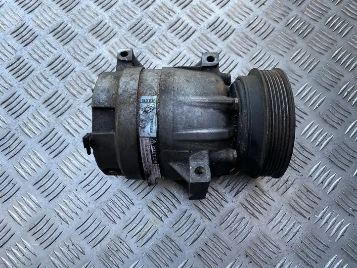 Renault Scenic I (1996 - 2003) 7700103536 Компрессор (насос) кондиционера воздуха — фото 1