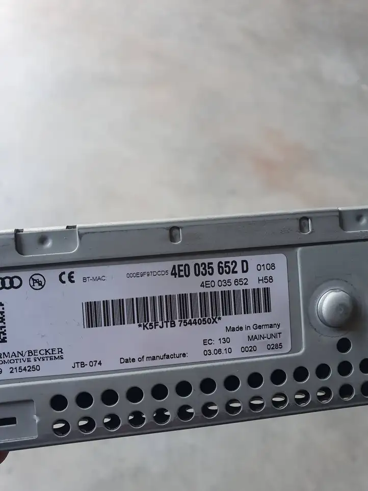 Audi A6 S6 C6 4F (2008 - 2011) 4E0035652D Магнитола / мультимедийная система — фото 4