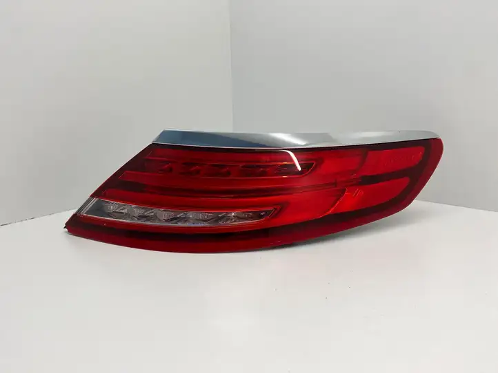 Mercedes-Benz S C217 (2015 - 2020) a2179060200 Задний фонарь в кузове — фото 1