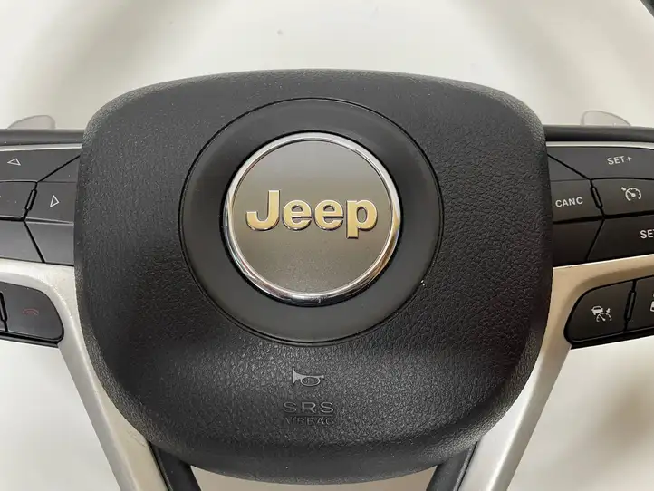 Jeep Grand Cherokee (2010 - 2021) Руль — фото 7