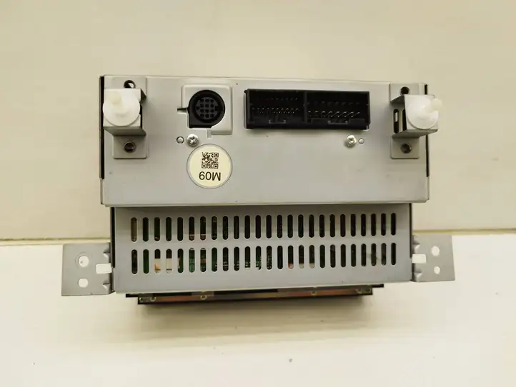 Subaru Legacy (2003 - 2009) 86281AG090 Блок Hi-Fi аудиосистемы — фото 2