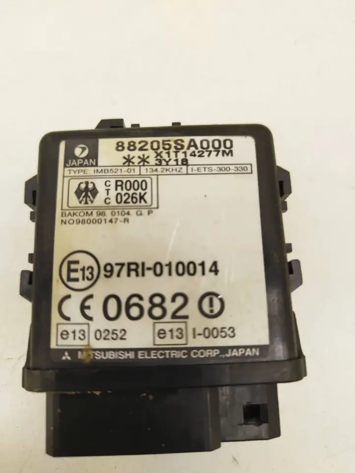Subaru Forester SG (2003 - 2005) 88205SA000 Блок иммобилайзера — фото 3
