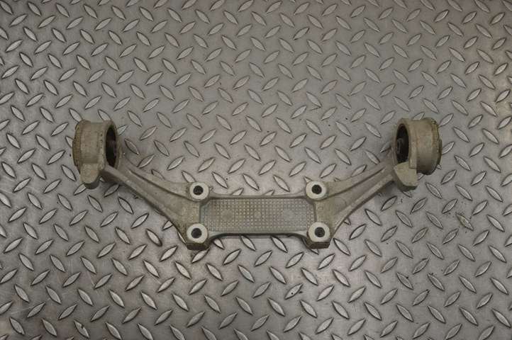 Mazda MX5 (2008 - 2015)  E5539730 Кронштейн заднего редуктора