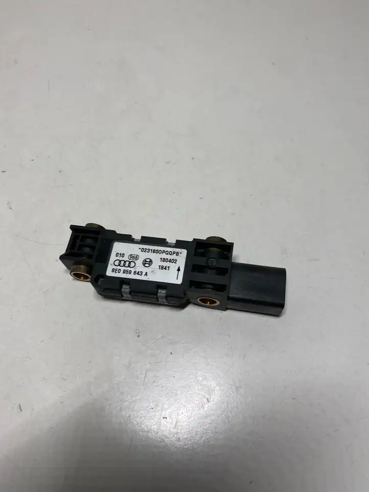 Audi A4 S4 B6 8E 8H (2000 - 2006) 8E0959643A Датчик удара SRS — фото 1