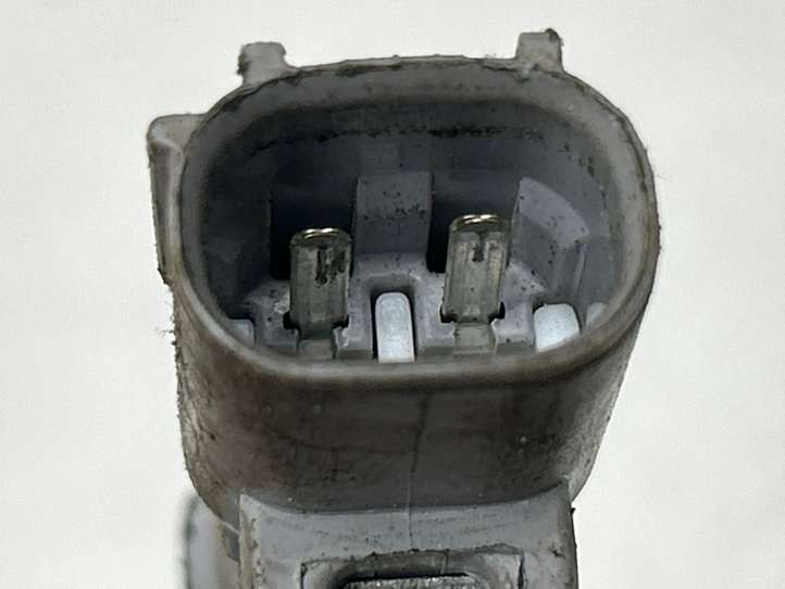 Toyota Land Cruiser (J150) (2009 - )  2381011031 Магистральная трубка топлива