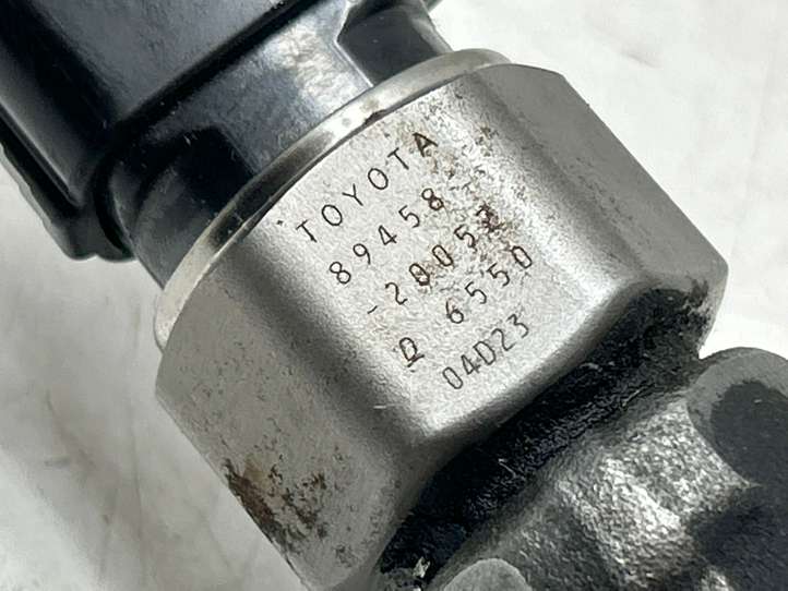 Toyota Land Cruiser (J150) (2009 - )  2381011031 Магистральная трубка топлива