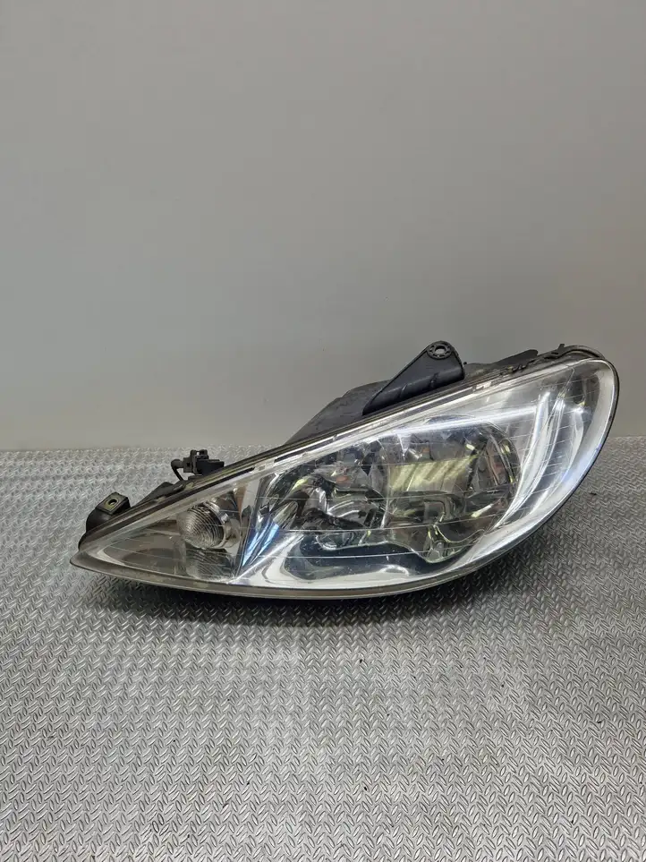 Peugeot 206 (1998 - 2012) 9628666880 Передняя фара — фото 1