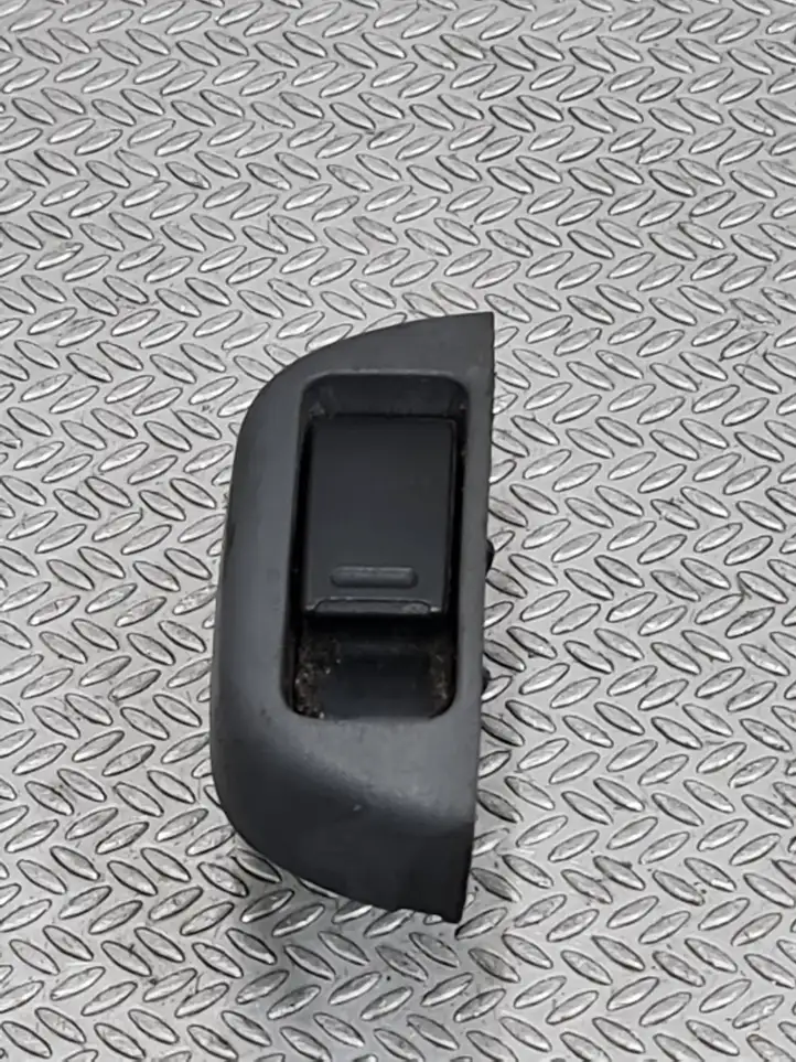 Peugeot 107 (2005 - 2008) 742320H010 Блок кнопок стеклоподъемников — фото 1
