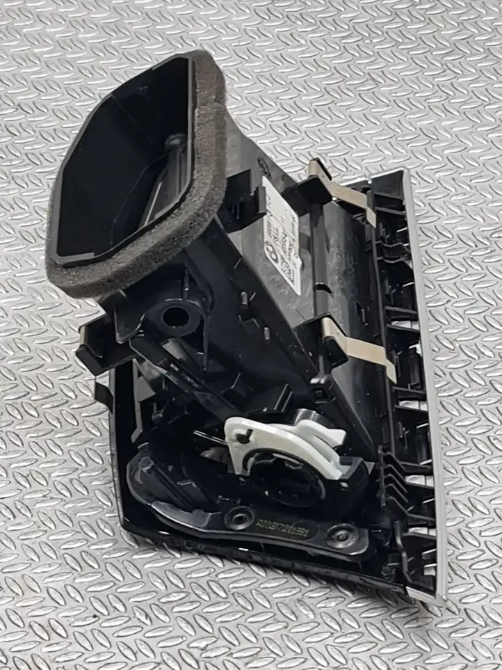 BMW 3 F30 F35 F31 (2012 - 2018) 9218549 Боковой воздушный дефлектор — фото 3