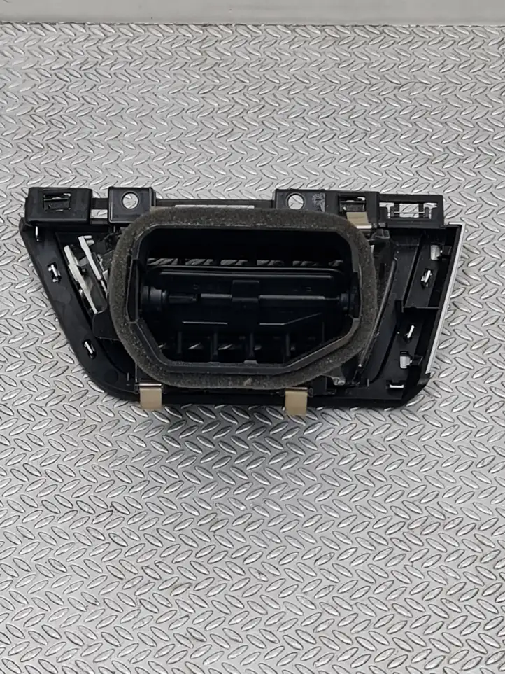BMW 3 F30 F35 F31 (2012 - 2018) 9346225 Боковой воздушный дефлектор — фото 2