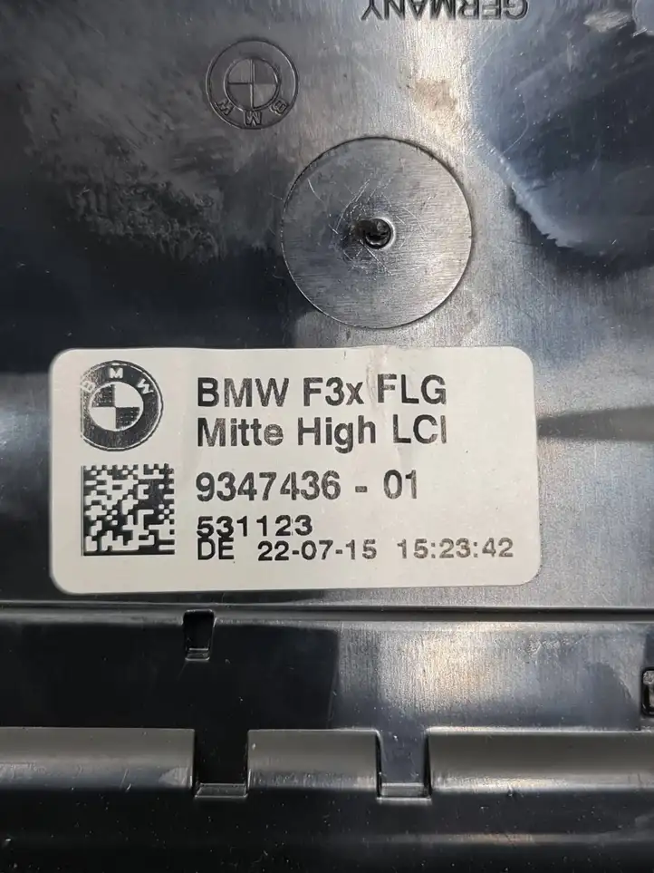BMW 3 F30 F35 F31 (2012 - 2018) 9347436 Центральный воздушный дефлектор — фото 6
