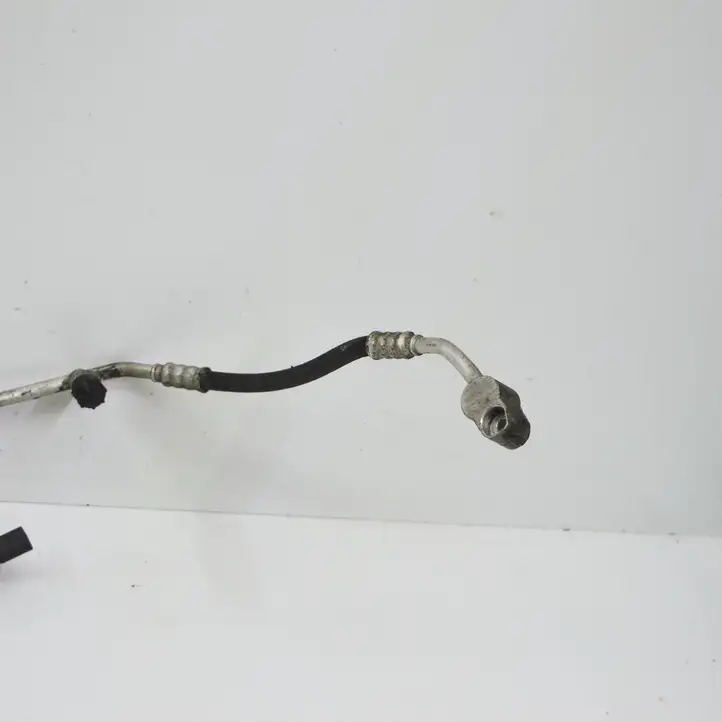 Volkswagen Tiguan (2007 - 2011) 5N0820741C Трубки и шланги кондиционера — фото 5