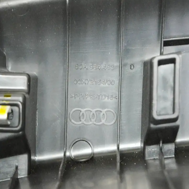 Audi Q5 SQ5 (2017 - ) 80A864483 Отделка порога багажника — фото 8