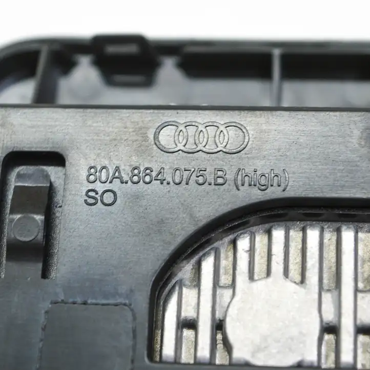 Audi Q5 SQ5 (2017 - ) 80A035502A Модуль беспроводной зарядки — фото 8