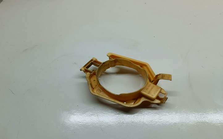 BMW 7 F01 F02 F03 F04 (2008 - 2016)  7188560 Гайка топливного насоса (топливного бака)