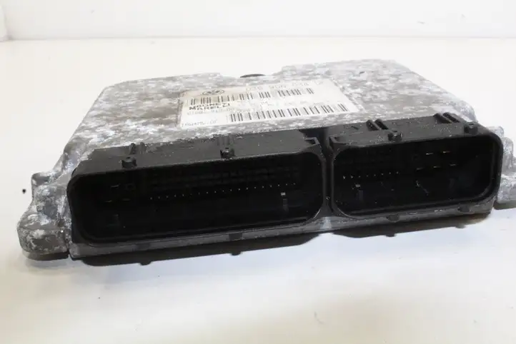 Skoda Fabia Mk3 (NJ) (2015 - 2021) 036906034DF Блок управления двигателем (ЭБУ) — фото 3