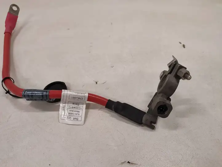 BMW 3 F30 F35 F31 (2012 - 2018) 9259425 Плюсовой провод аккумулятора — фото 2