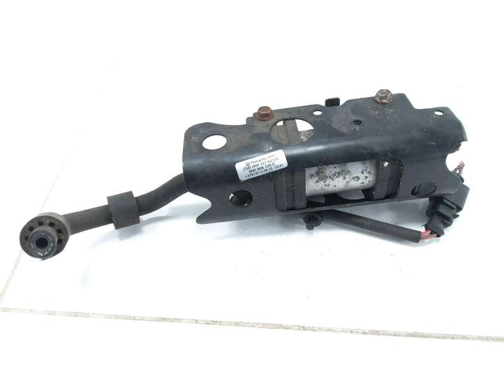 Audi A3/S3 8L (1996 - 2000)  5N0906129 Гайка топливного насоса (топливного бака)