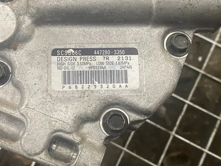 Fiat 500 (2008 - 2015) 4472803350 Компрессор (насос) кондиционера воздуха — фото 8