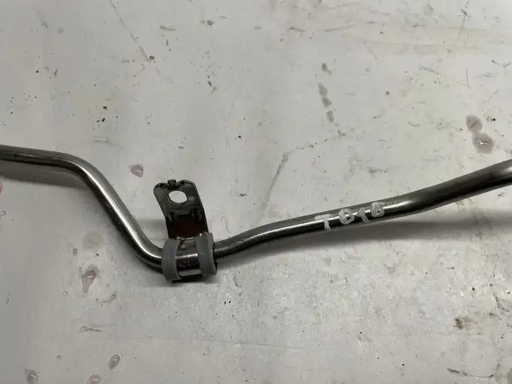 Volkswagen Jetta VII (2019 - ) Трубка топливной системы — фото 3