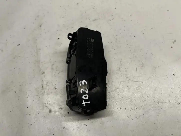 BMW 2 F22 F23 (2013 - 2017) 9288027 Включатель фонарей — фото 6