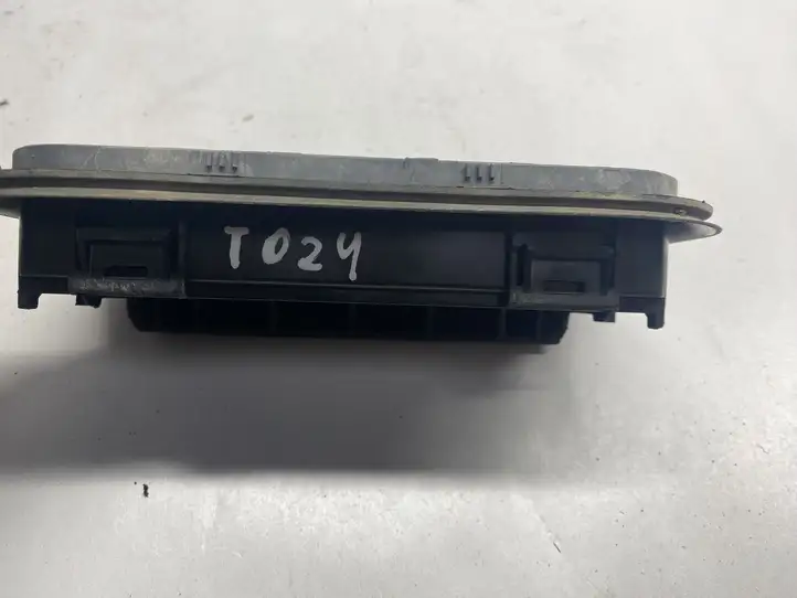 Ford Mustang VI (2015 - ) 3C3A54280 Вентиляционная решетка кузова — фото 7