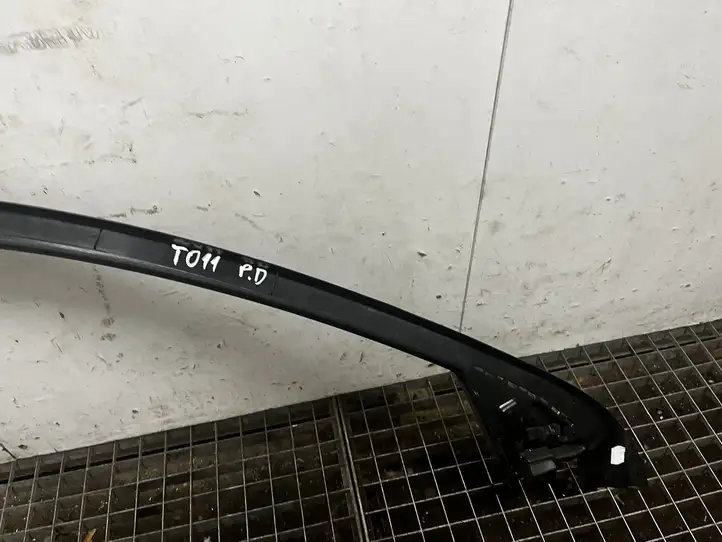 Audi A6 C7 (2011 - 2014) 4G0867610 Накладка стекла двери — фото 11