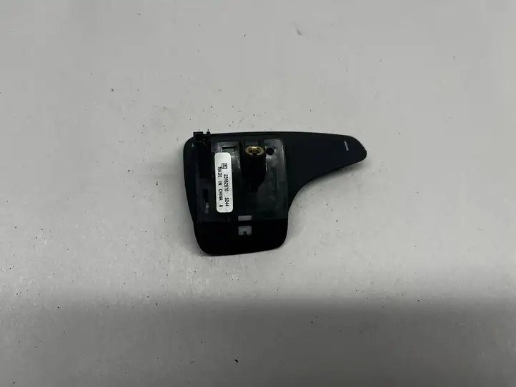 Chevrolet Camaro (2015 - 2018) 23162571 Кнопки на рулевом колесе — фото 6