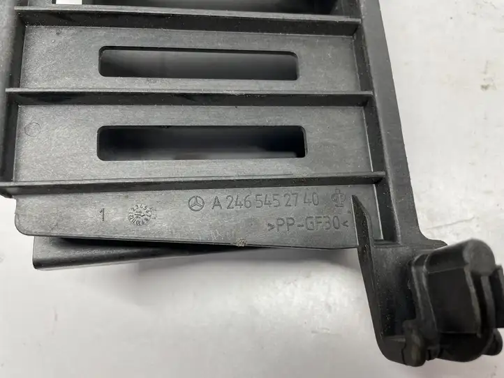 Mercedes-Benz CLA C117,X117,W117 (2013 - 2019) A2465452740 Блок предохранителей (комплект) — фото 10