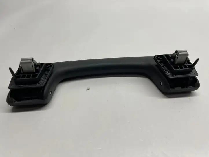 BMW 3 F30 F35 F31 (2012 - 2018) Потолочная ручка передняя — фото 7
