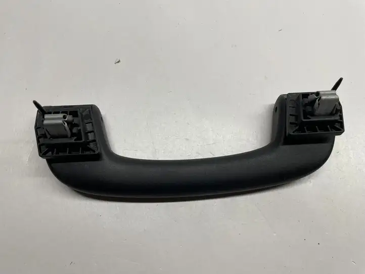 BMW 3 F30 F35 F31 (2012 - 2018) Потолочная ручка передняя — фото 4