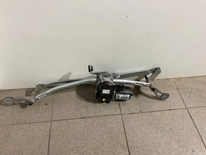 BMW 5 G30 G31 (2016 - ) 9491439 Комплект механизма стеклоочистителей — фото 1