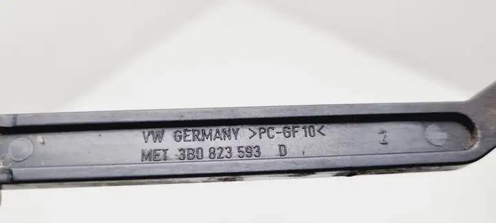 Volkswagen PASSAT B5.5 (2001 - 2005) 3B0823593D Ручка открытия капота — фото 3
