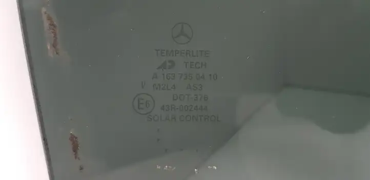 Mercedes-Benz ML W163 (1997 - 2005) A1637350410 Стекло задней двери — фото 2