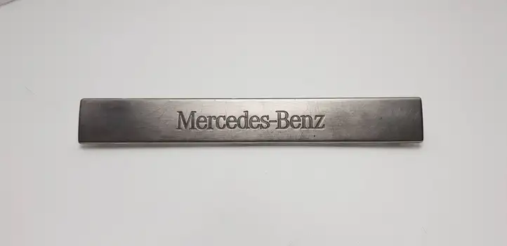 Mercedes-Benz ML W163 (1997 - 2005) A1636861620 Внутренняя отделка заднего порога — фото 1