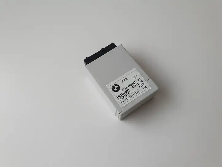 BMW 5 E60 E61 (2004 - 2010) 6939655 Блок управления MPM — фото 3