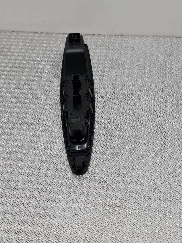Citroen C4 (2008 - 2011) 9651464677 Кнопка стеклоподъемников — фото 3