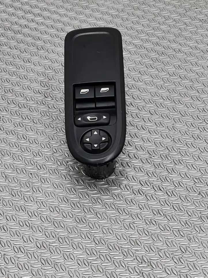 Citroen C3 (2009 - 2013) 529076433 Кнопка стеклоподъемников — фото 2