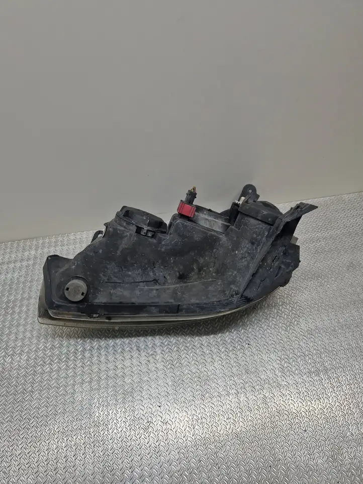 Opel Corsa C (2000 - 2003) 13115007 Передняя фара — фото 3