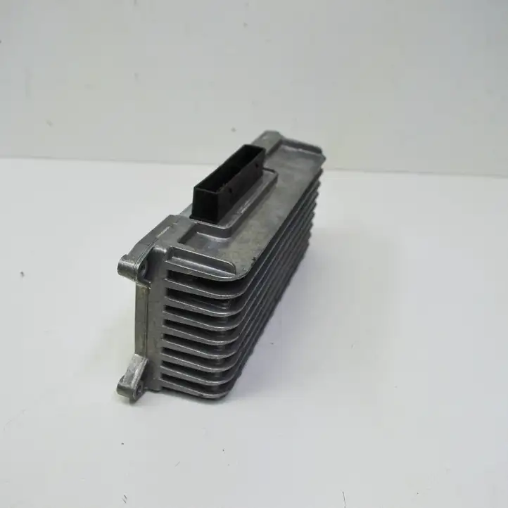 Audi A5 8T 8F (2007 - 2011) 8T0035223AH Усилитель звука — фото 2