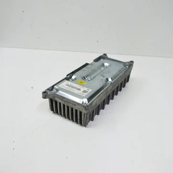 Audi A5 8T 8F (2007 - 2011) 8T0035223AH Усилитель звука — фото 4