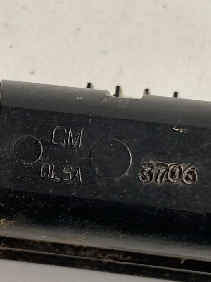 Opel Vectra C (2005 - 2009) 0461200 Подсветка номера — фото 4