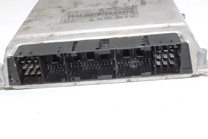 Mercedes-Benz Sprinter W901 W902 W903 W904 (1995 - 2007) A0001537379 Блок управления двигателем (ЭБУ) — фото 2