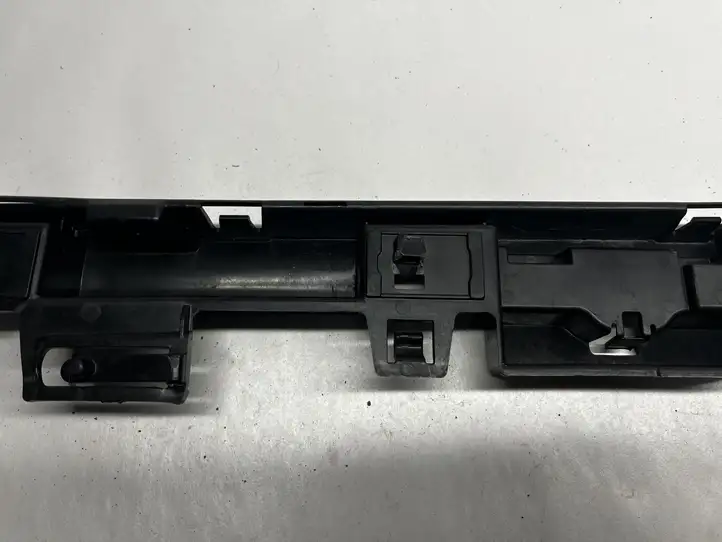 BMW 2 F22 F23 (2013 - 2017) 51777268076 Другая часть кузова — фото 2
