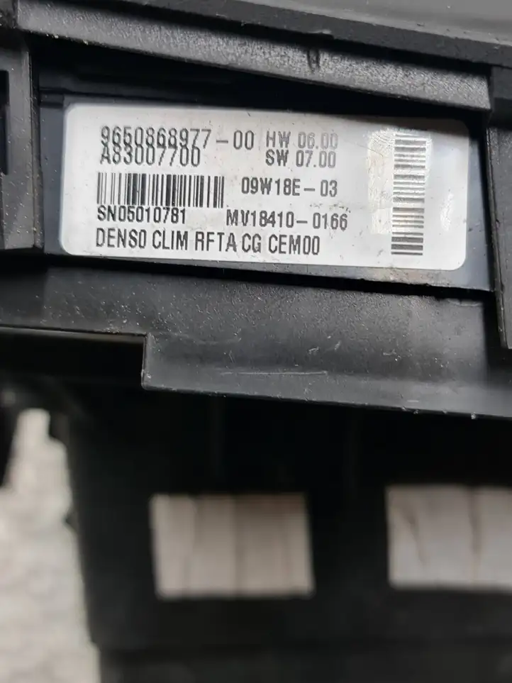 Citroen C4 I Picasso (2006 - 2013) 9650868977 Блок управления климат-контролем — фото 5