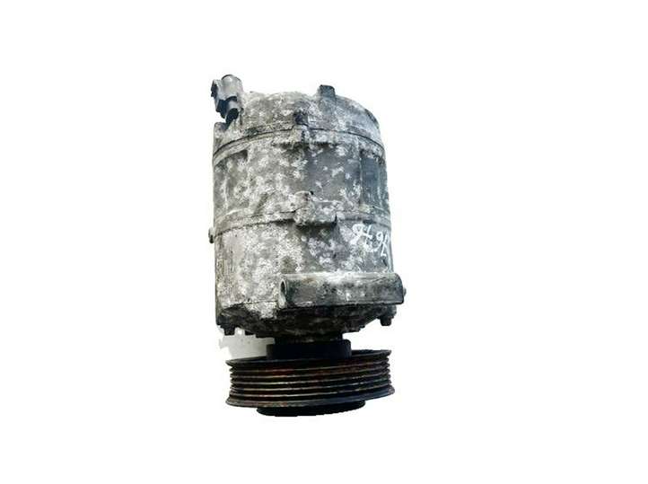 Volkswagen PASSAT B6 (2005 - 2010)  071362601243 Компрессор (насос) кондиционера воздуха