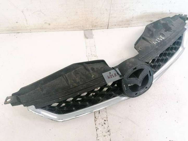 Mazda 5 (2005 - 2010)  C23550711 Передняя решётка