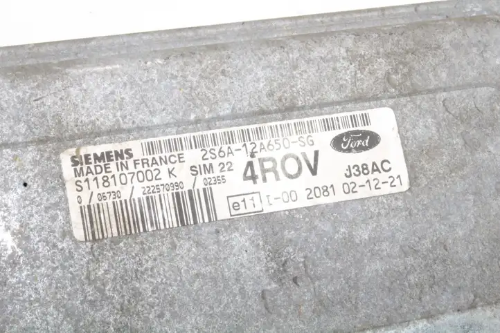 Ford Focus (2005 - 2008) 2S6A12A650SG Блок управления двигателем (ЭБУ) — фото 3